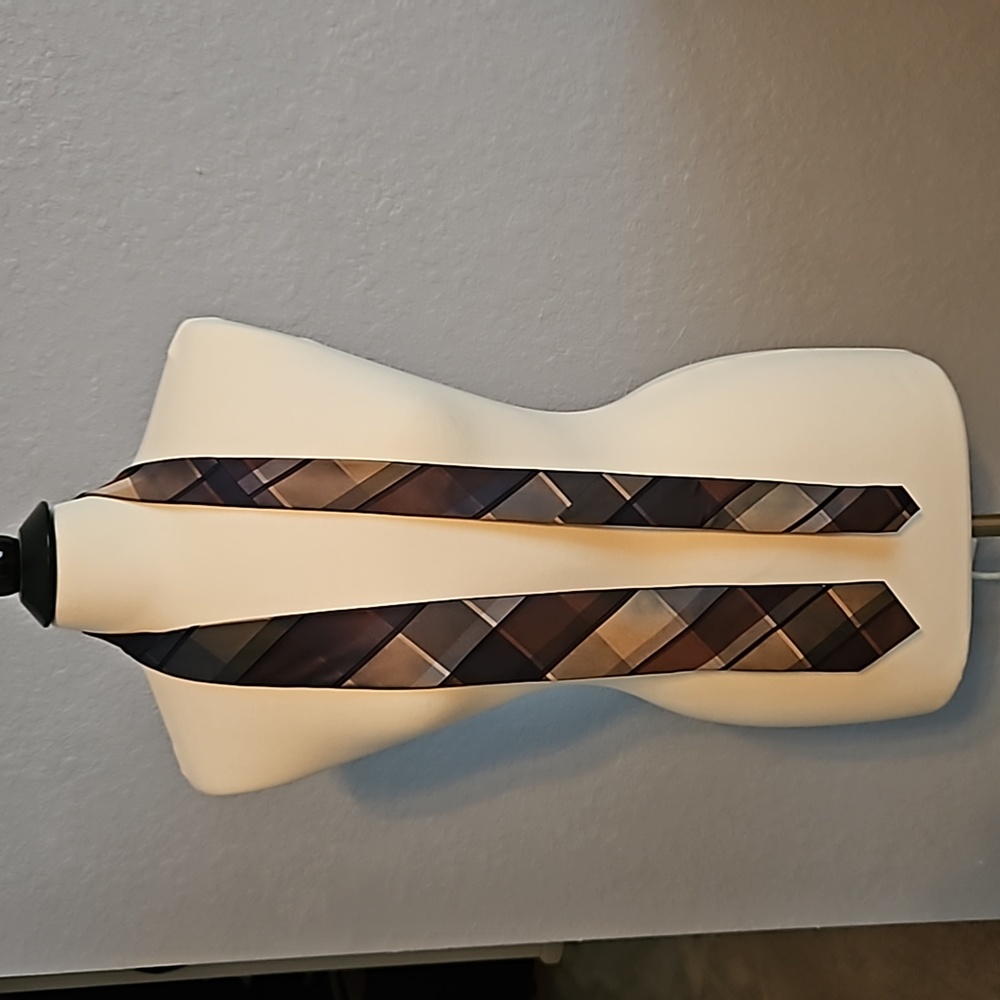 Tie